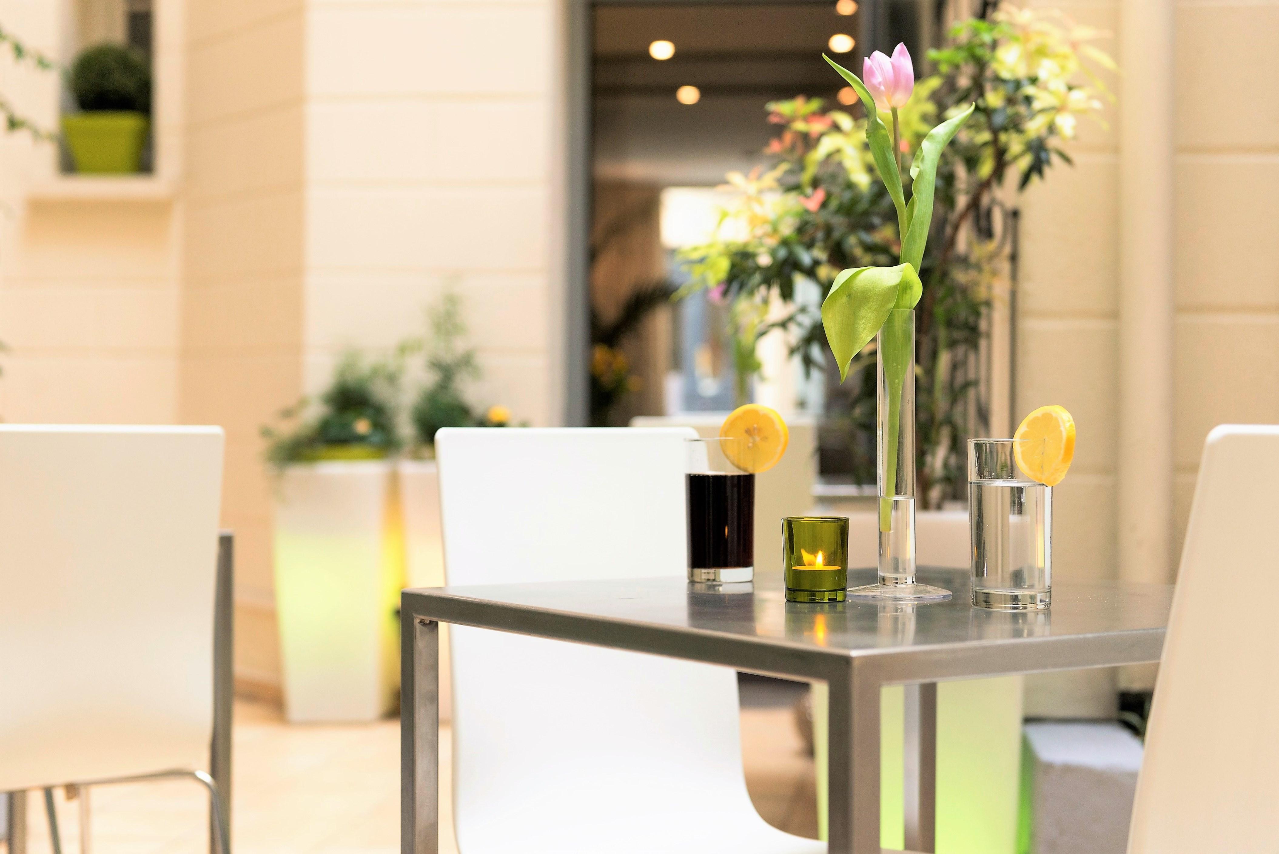 Hotel Glasgow Monceau By Patrick Hayat Paris Exterior photo